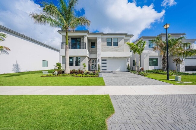 Building Photo - 9147 Silver Marsh Ln