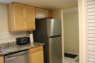 Building Photo - 15430 Moonraker Ct