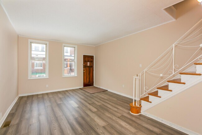 Foto del edificio - 3227 Chatham St
