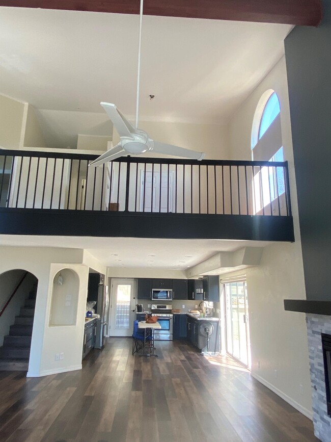Building Photo - 4675 Hornet Dr