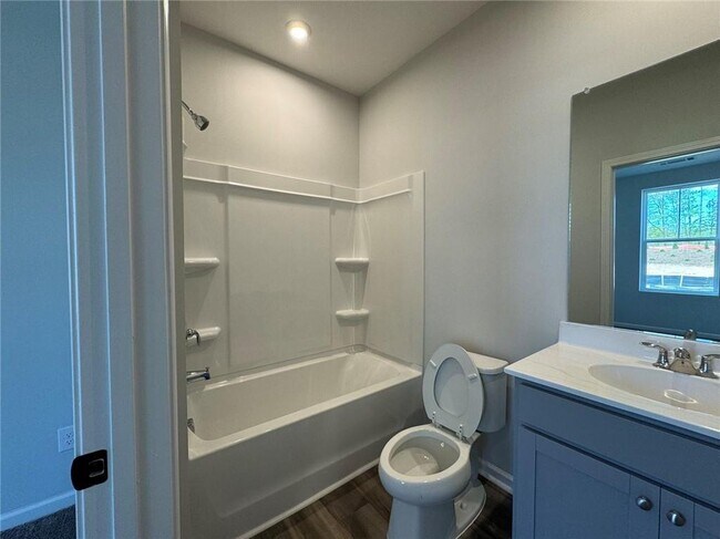 Foto del edificio - 2390 Whistler Wy NE