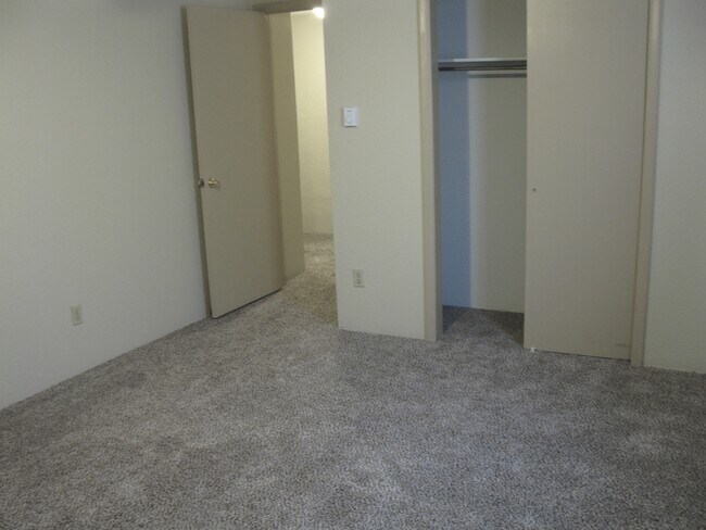 Foto del edificio - 984 N 18th St