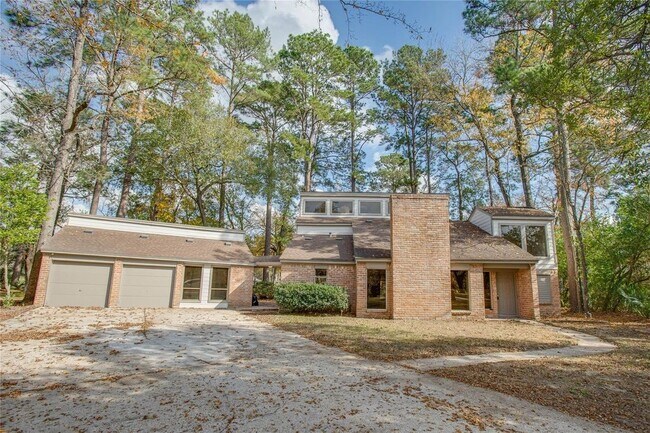 Foto del edificio - 605 Jeff Davis Ct