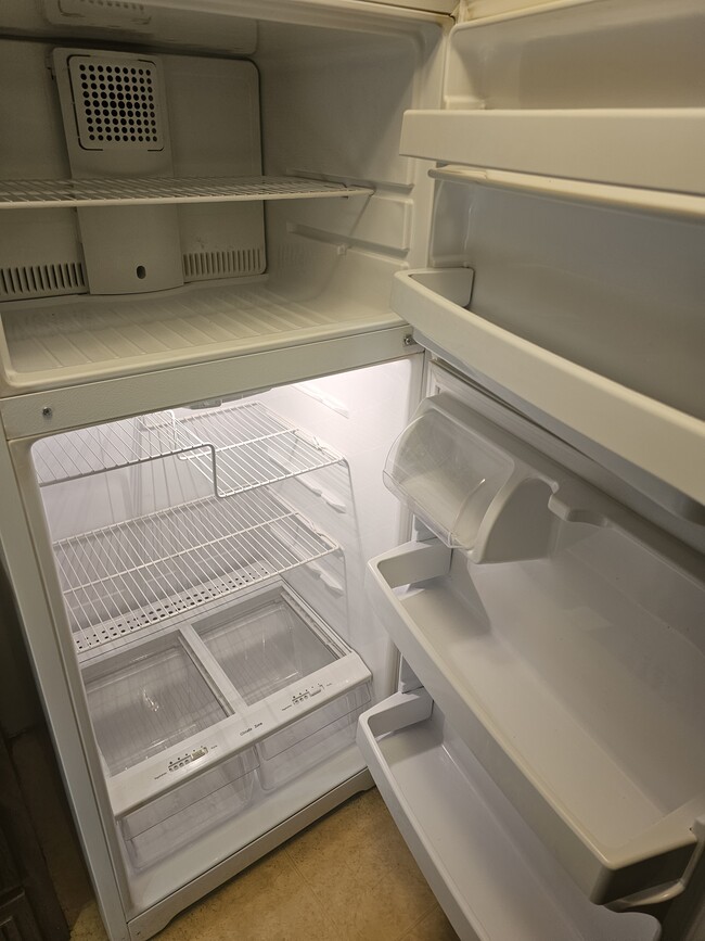 Foto del edificio - 401 N East St