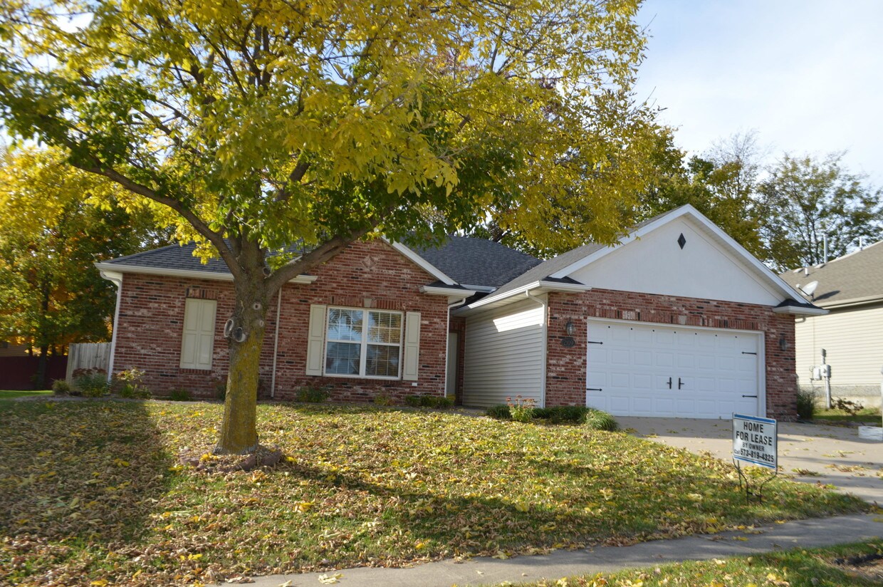 Primary Photo - 2109 Limestone Ave