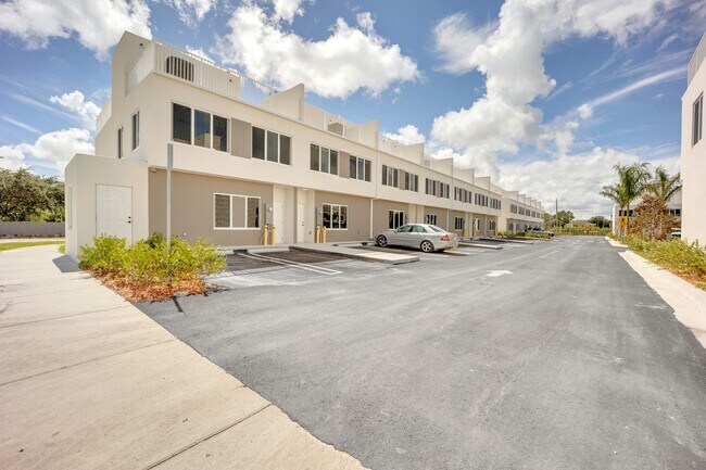 Foto del edificio - 13825 SW 262nd Ln