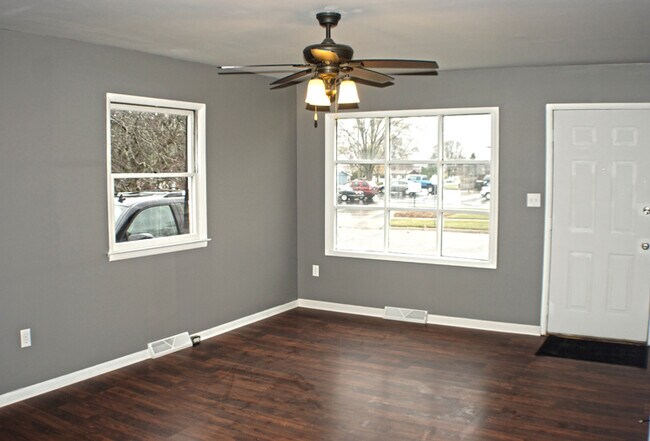 Foto del edificio - 1916 Sheila St