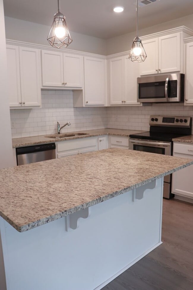 Foto del edificio - Richmond Hill Fairway Oaks