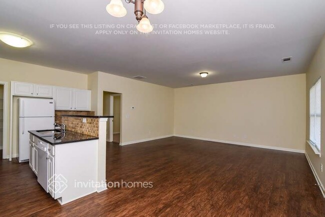 Building Photo - 4172 Oak Field Dr