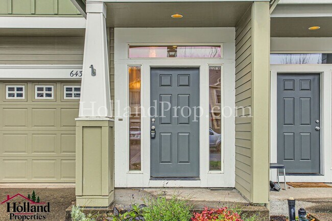 Foto del edificio - ** New price! **  SHORT-TERM Lease Option ...