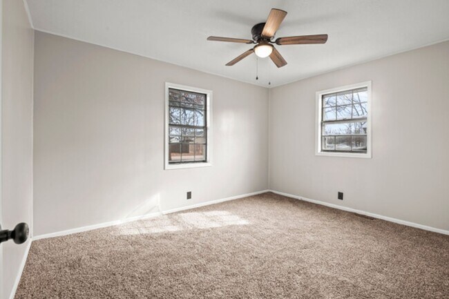 Foto del edificio - 246 SE 101st Rd