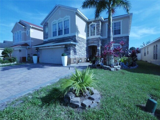 Building Photo - 2409 Sand Arbor Cir