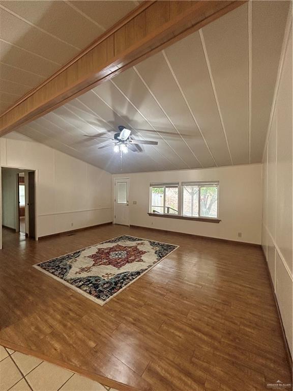 Building Photo - 23 Maple St