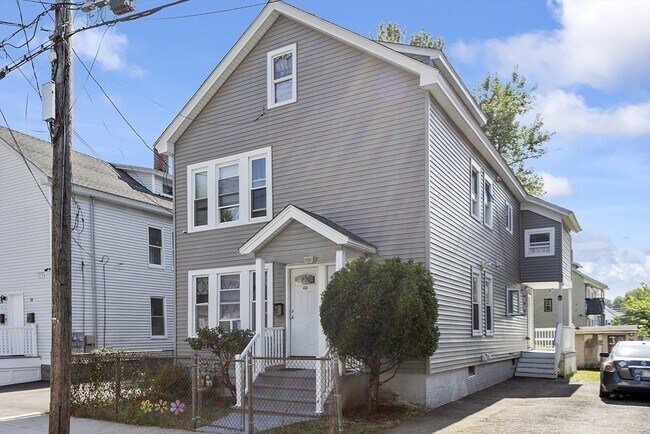 Foto del edificio - 42 Perry Ave