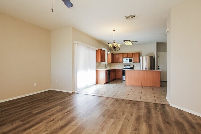 Foto del edificio - 3714 S 53rd Dr