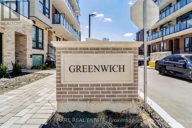 Photo du bâtiment - 871 Sheppard Ave W