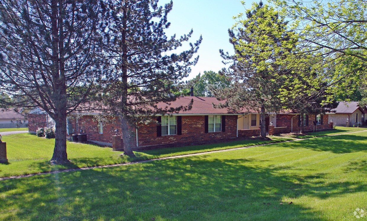 Primary Photo - 7776-7792 Clyo Rd