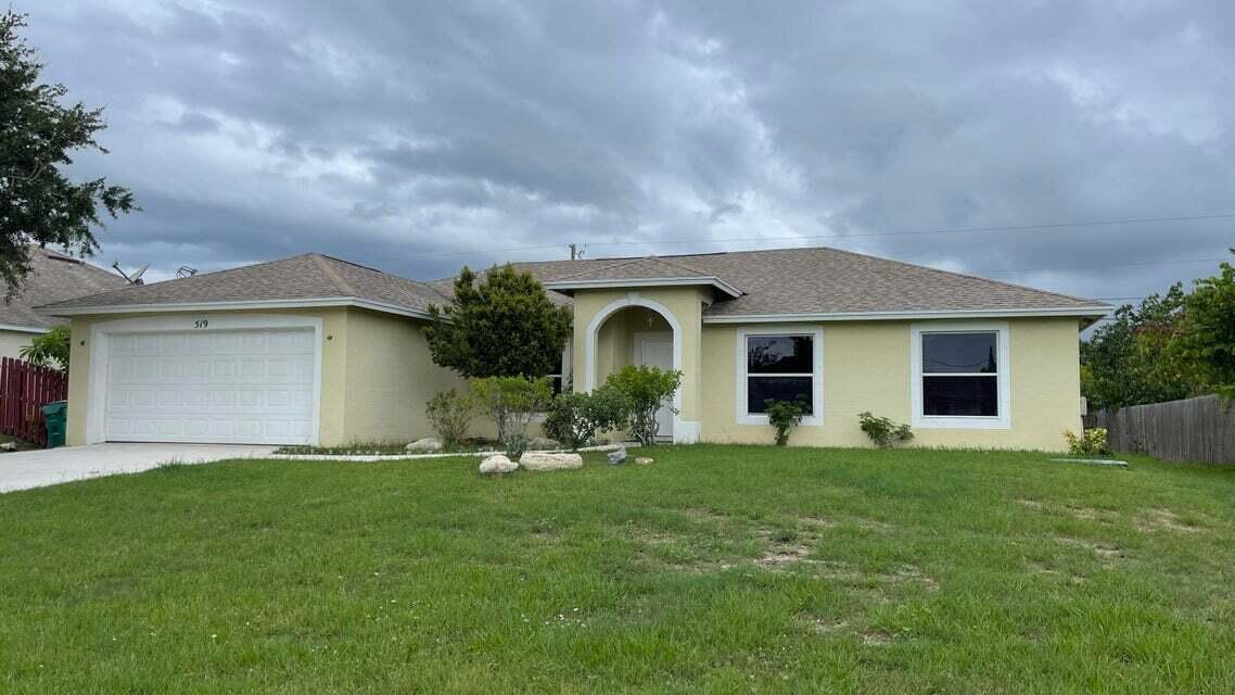 Primary Photo - 519 SW Laconic Ave
