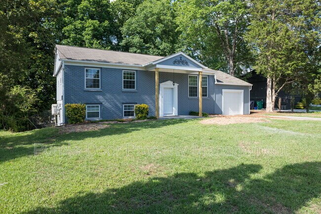 Photo - 2369 Brenda Dr SE House