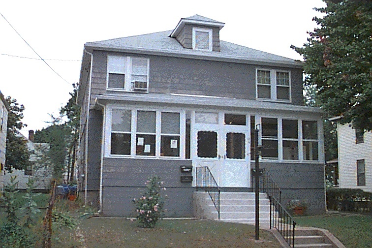Primary Photo - 66 Barber St
