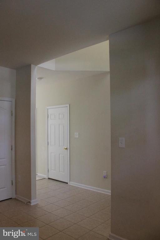Building Photo - 106 Gate Stone Ln