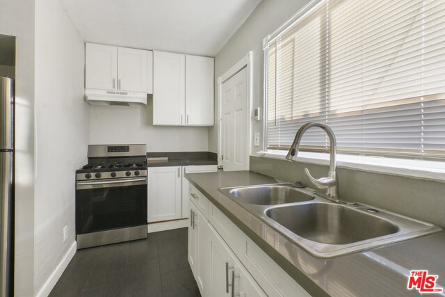 Building Photo - 4153 Monroe St
