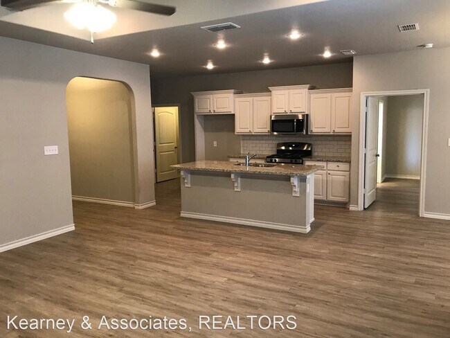 Foto del edificio - 3 br, 2 bath House - 5310 Lehigh St