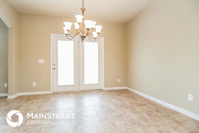 Foto del edificio - 1111 Harmony Ln