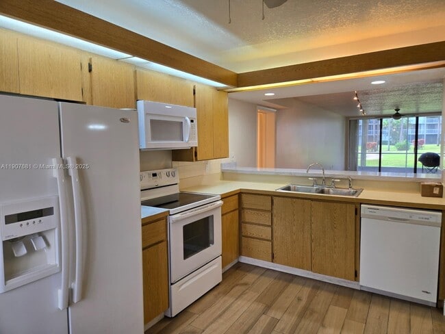 Building Photo - 2701 Village Blvd