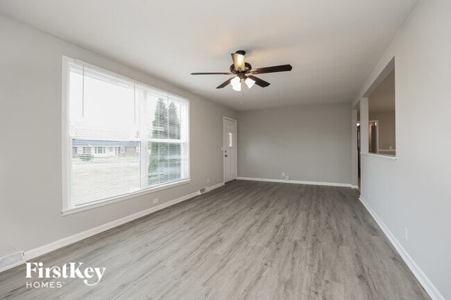 Building Photo - 159 Wessington Pl