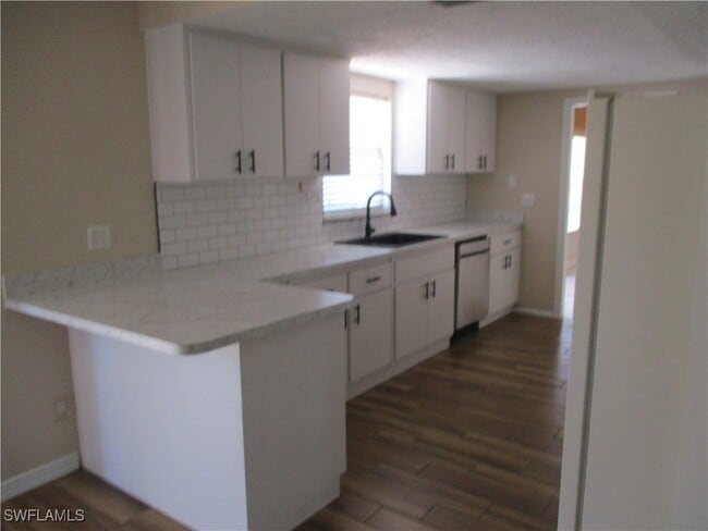 Foto del edificio - 1218 NE 3rd St