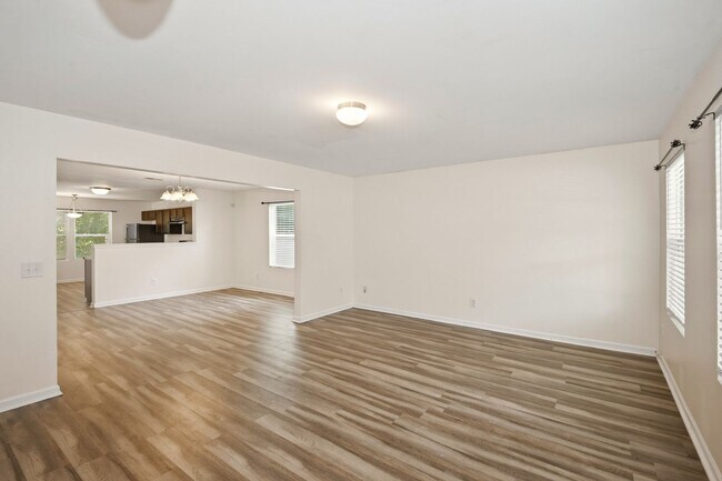 Foto del edificio - 1025 Rook Rd