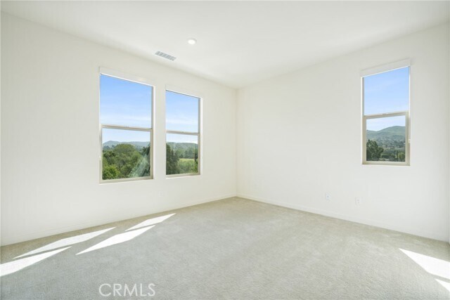 Building Photo - 32082 Paseo Vibrante