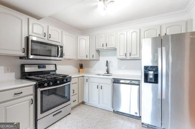 Building Photo - 2965 Pharr Ct S Northwest