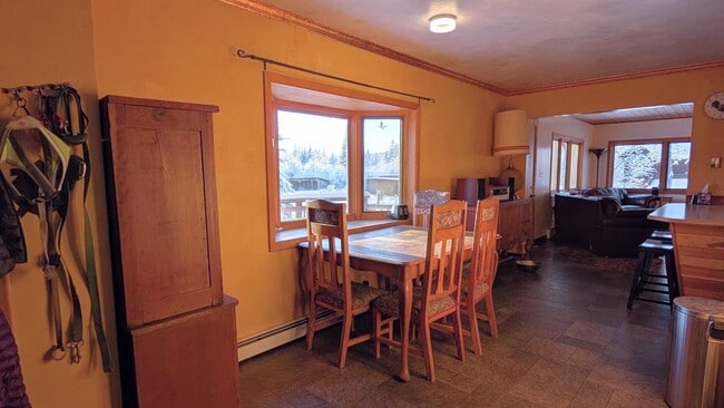 Foto del edificio - 1045 Dawn Dr