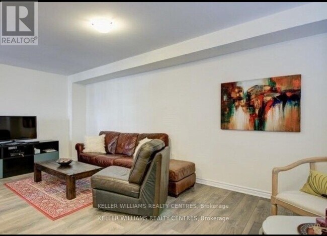 Photo du bâtiment - 1570 Leblanc Ct
