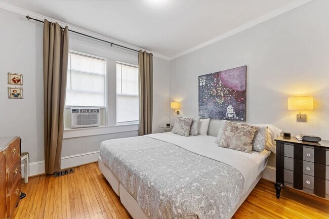 Foto del edificio - 2101 Kirkwood Ave