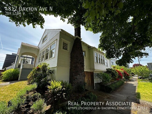 Foto del edificio - 4817 Dayton Ave N