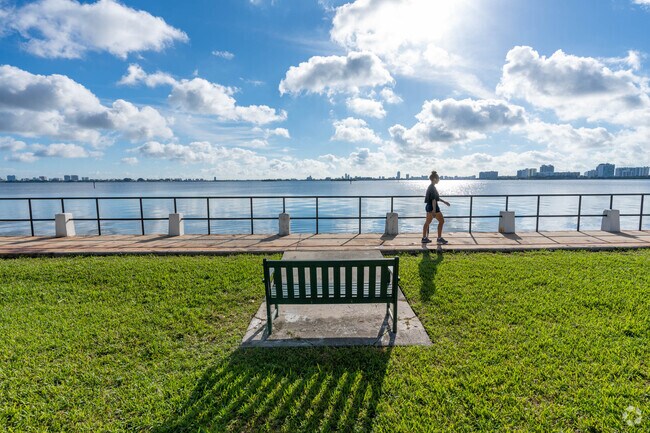 Miami Shores Bayfront Park provides a scenic walk along the Biscayne Bay.