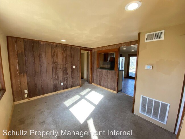 Building Photo - 2 br, 1 bath House - 2817 Minnesota Avenue