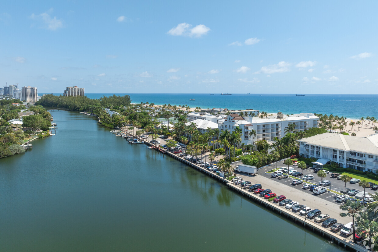 Context - Lago Mar Place