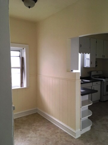 Building Photo - 8423 Monticello Ave