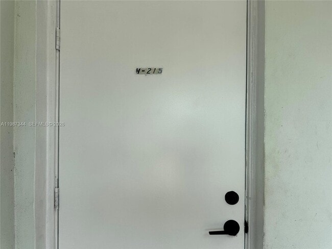 Photo - 7670 SW 82nd St Apartment