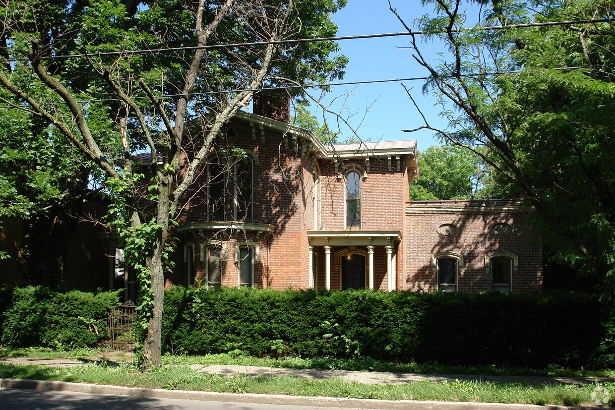 343 S Upper St, Lexington, KY 40508 Apartments in Lexington, KY