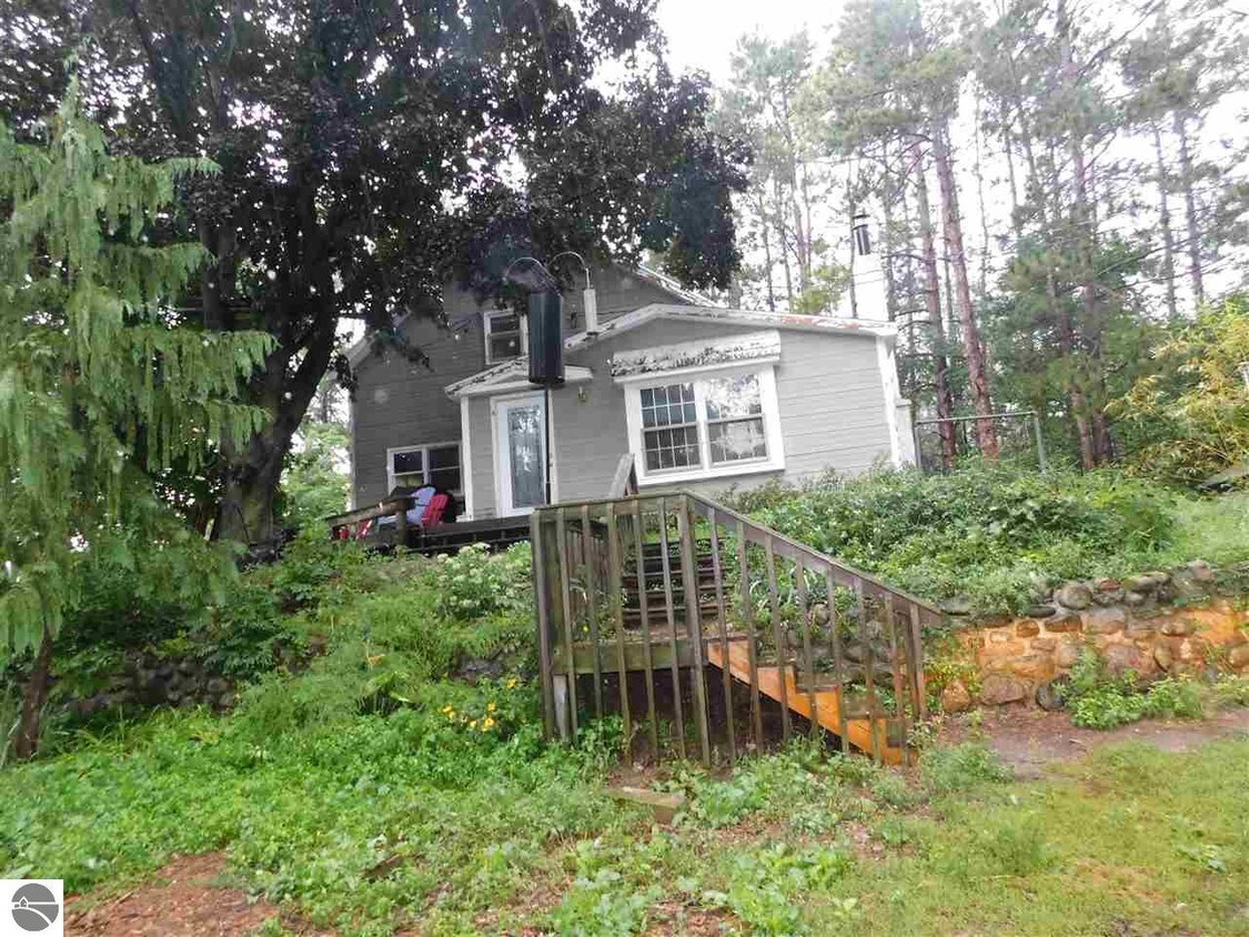 Primary Photo - 5071 E Hoxie Rd