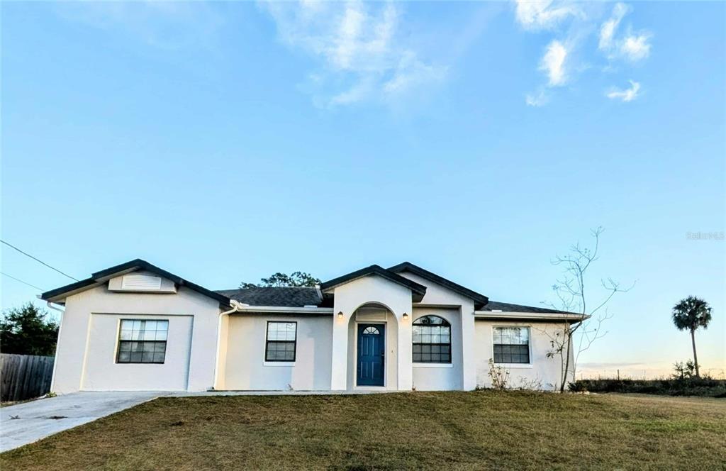 Foto principal - 1511 SW Shorewood Dr