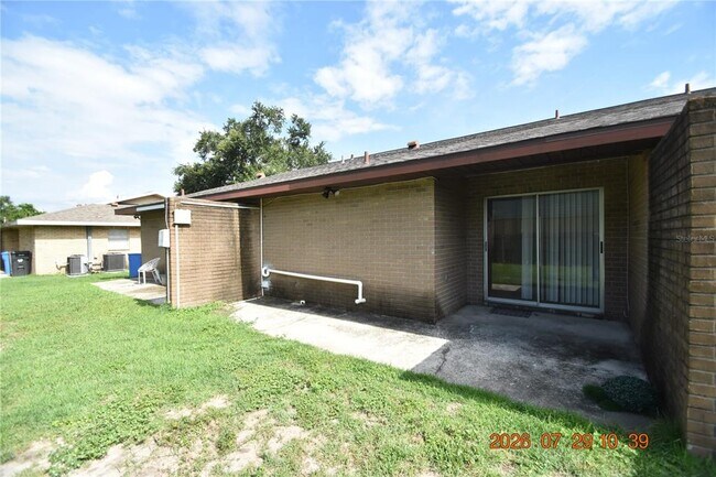 Foto del edificio - 409 Big Cedar Way