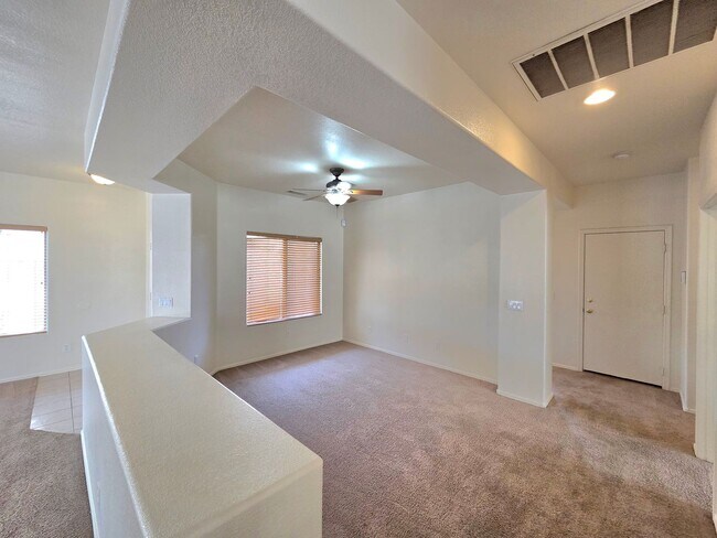 Building Photo - 609 W Rio Vista Ln