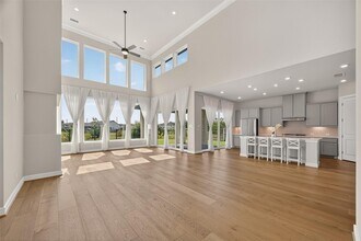 Building Photo - 4906 Tanyard Manor Dr