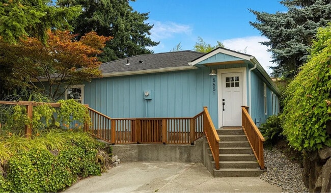 Building Photo - 5651 S 144th St